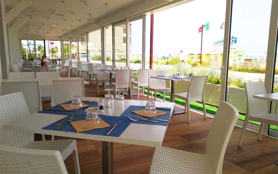 Restaurant direkt am Meer Hotel Orchidea Blu Rimini