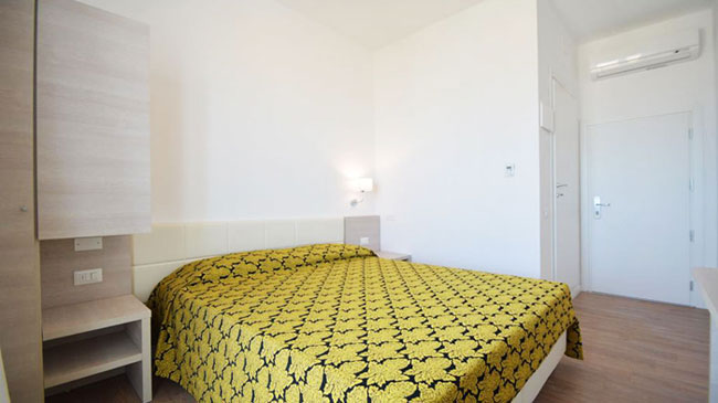 Camera Matrimoniale o Doppia Economy - Hotel Orchidea Blu Torre Pedrera di Rimini